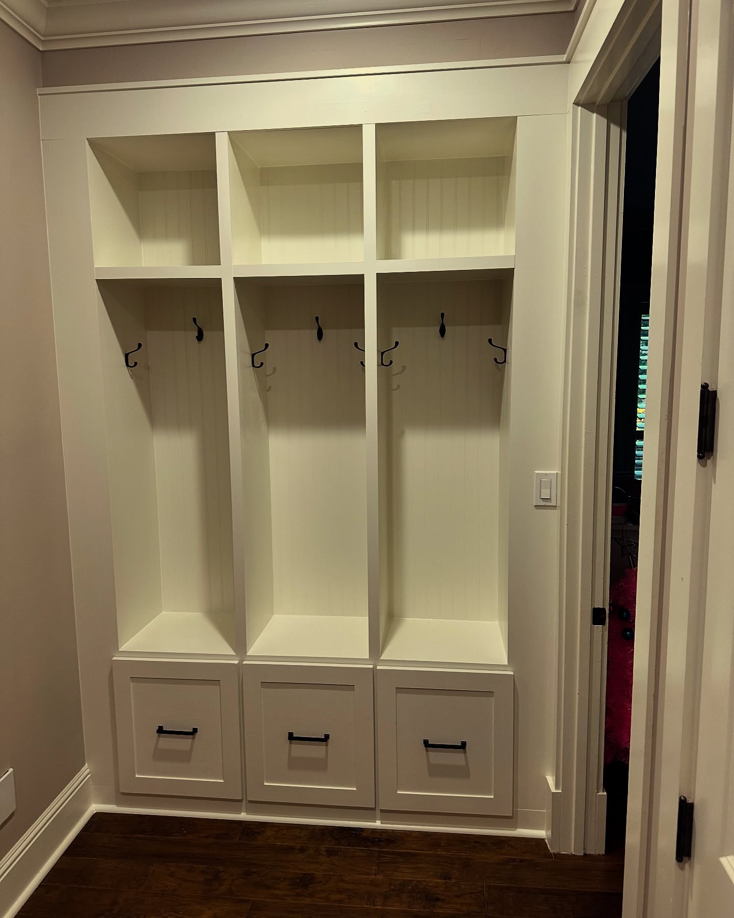 Mudroom locker system with cubbies, custom-built for the space, by AVP Construction JAX in Jacksonville & St. Johns County, FL