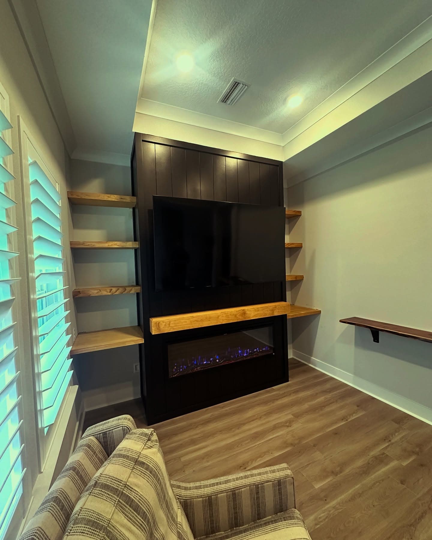 The Floating Fireplace Look: How High Should It Actually Sit?